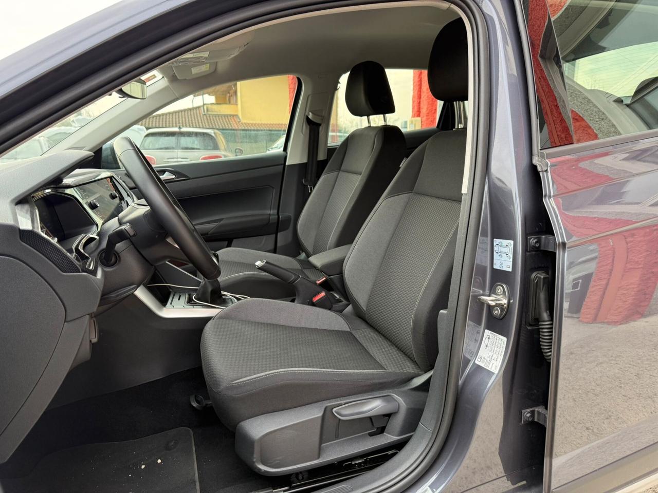 Volkswagen Taigo 1.0 TSI 115 CV Life NEOPATENTATI