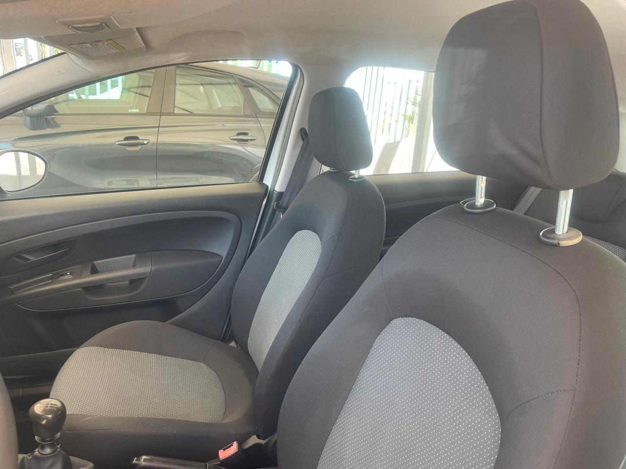 Fiat Punto 1.4 8V 5 porte Easypower Lounge