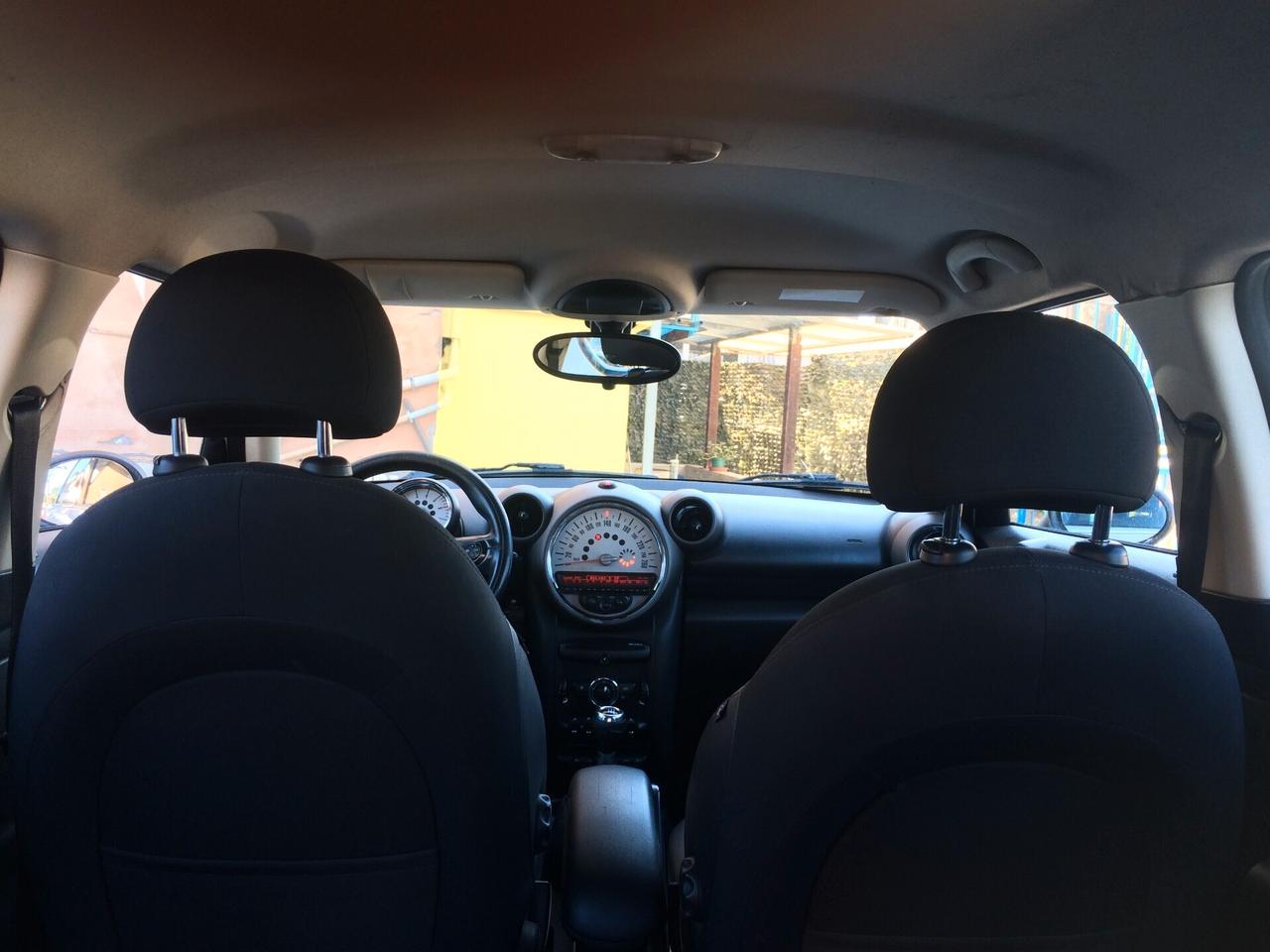 2011 Mini Cooper D Countryman 1.6 tagliandata !! per neopatentati!!!