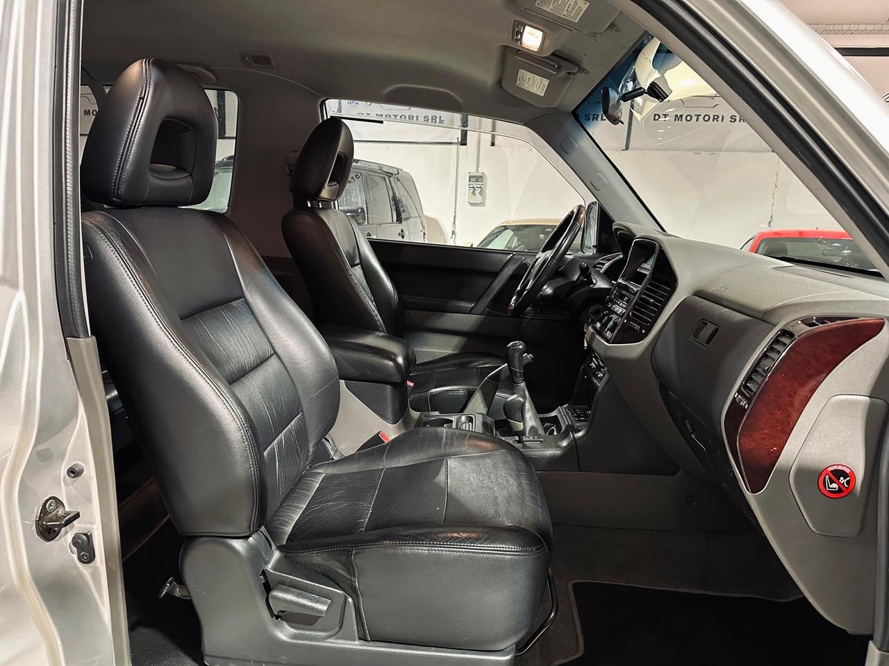 Mitsubishi Pajero 3.5i V6 - AUTOVETTURA 5 POSTI -ASI-NO BOLLO