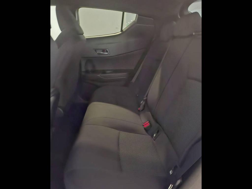 Toyota C-HR 5 Porte 1.8 Hybrid Trend 2WD E-CVT