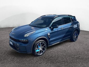 Lynk & Co 01 01 PHEV