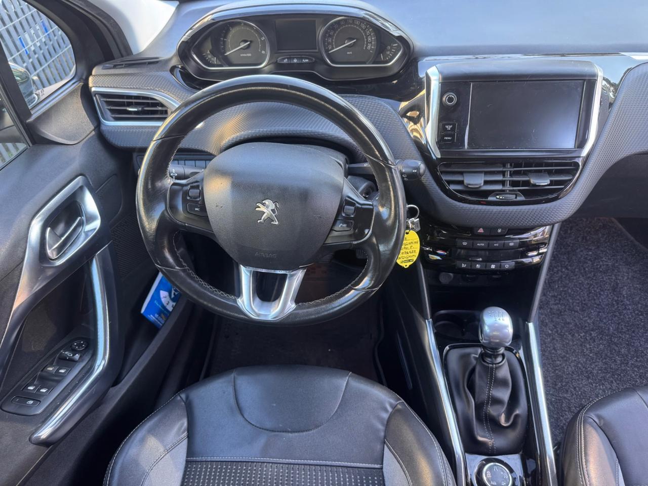 Peugeot 2008 1.6 e-HDi 115 CV neopaten garanzia 12 m