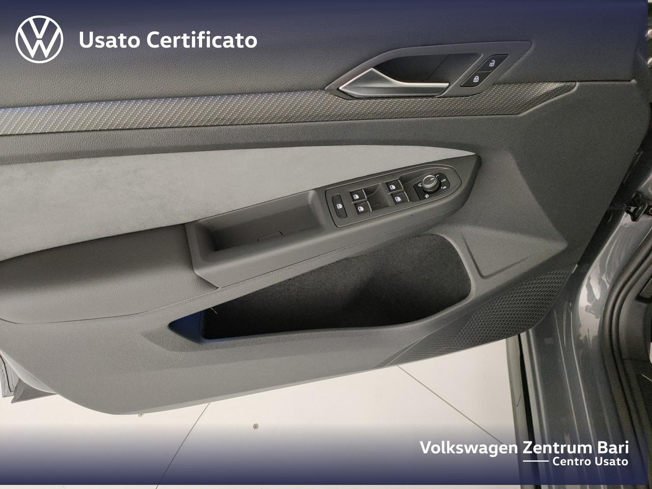Volkswagen Golf 1.5 etsi evo r-line 130cv dsg