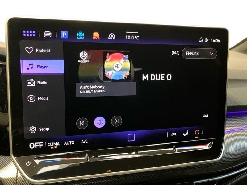 Volkswagen Golf 2.0 TDI SCR 110KW R-Line DSG