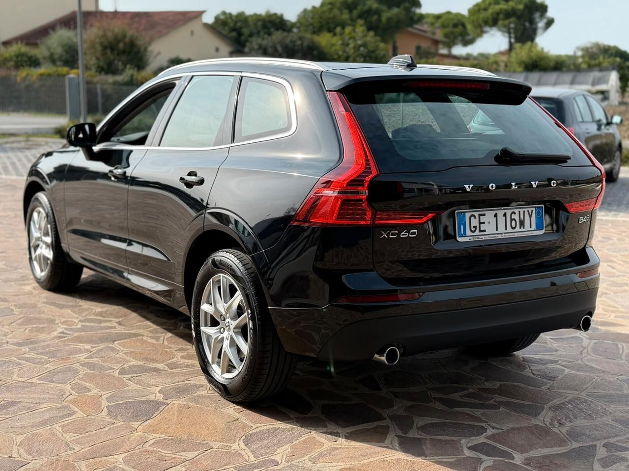 Volvo XC 60 2.0 B4 (d) AWD Geartronic