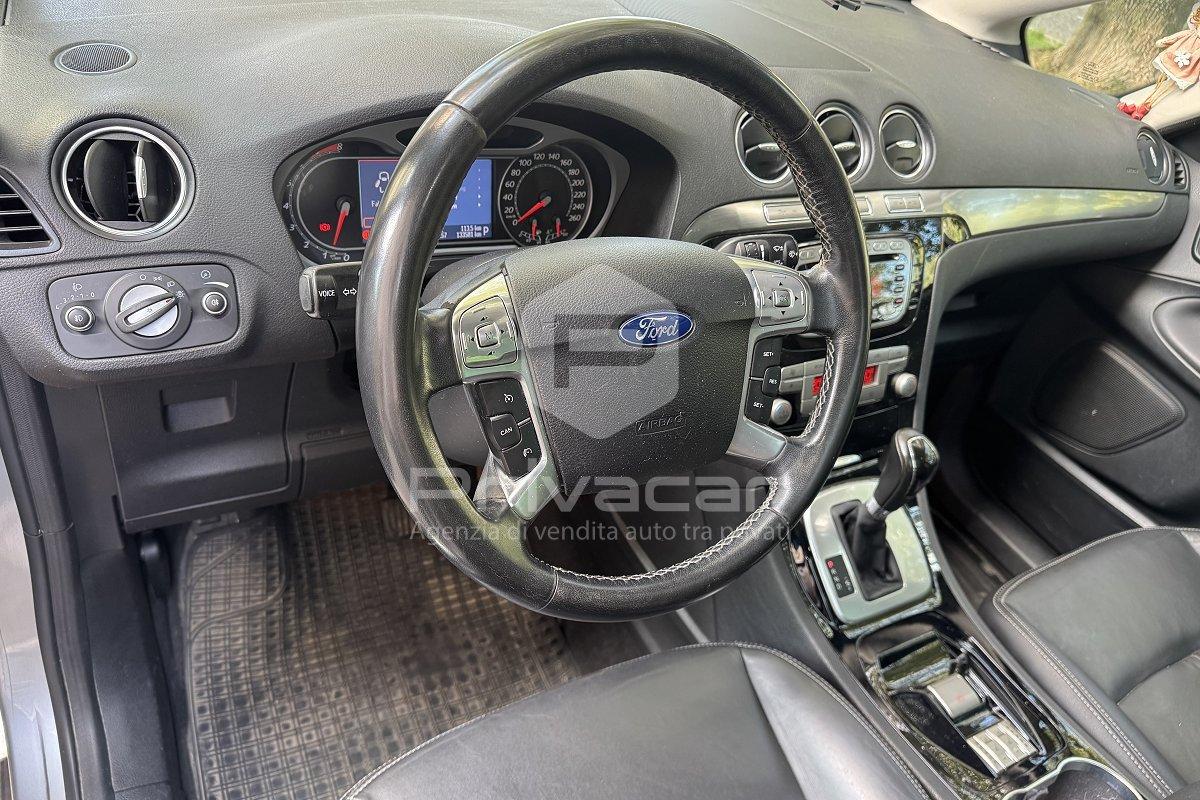 FORD S-Max 2.0 200CV Powershift Titanium