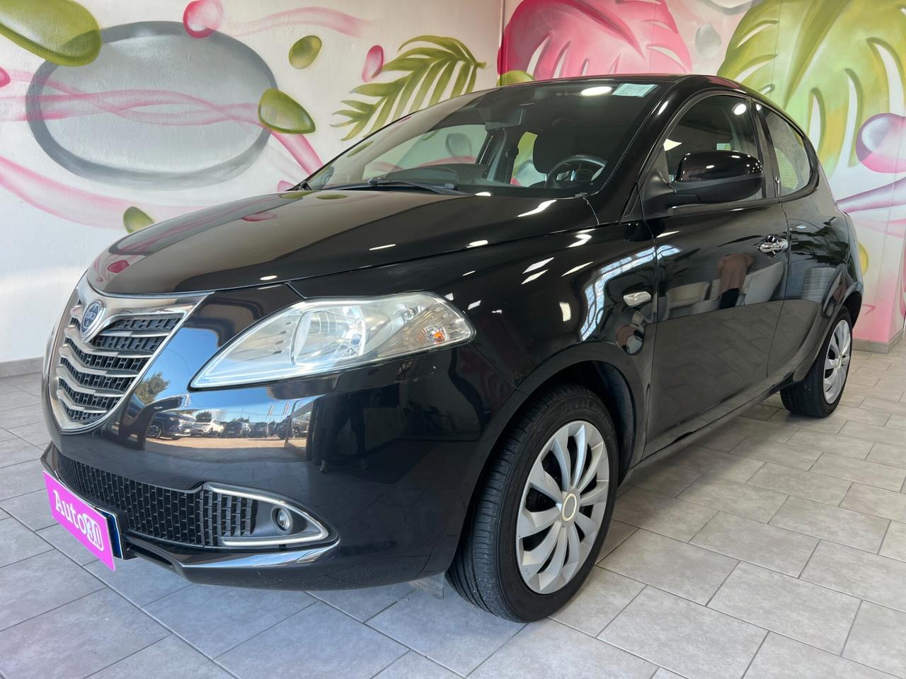 Lancia Ypsilon 1.2 69 CV 5 porte S&S Gold