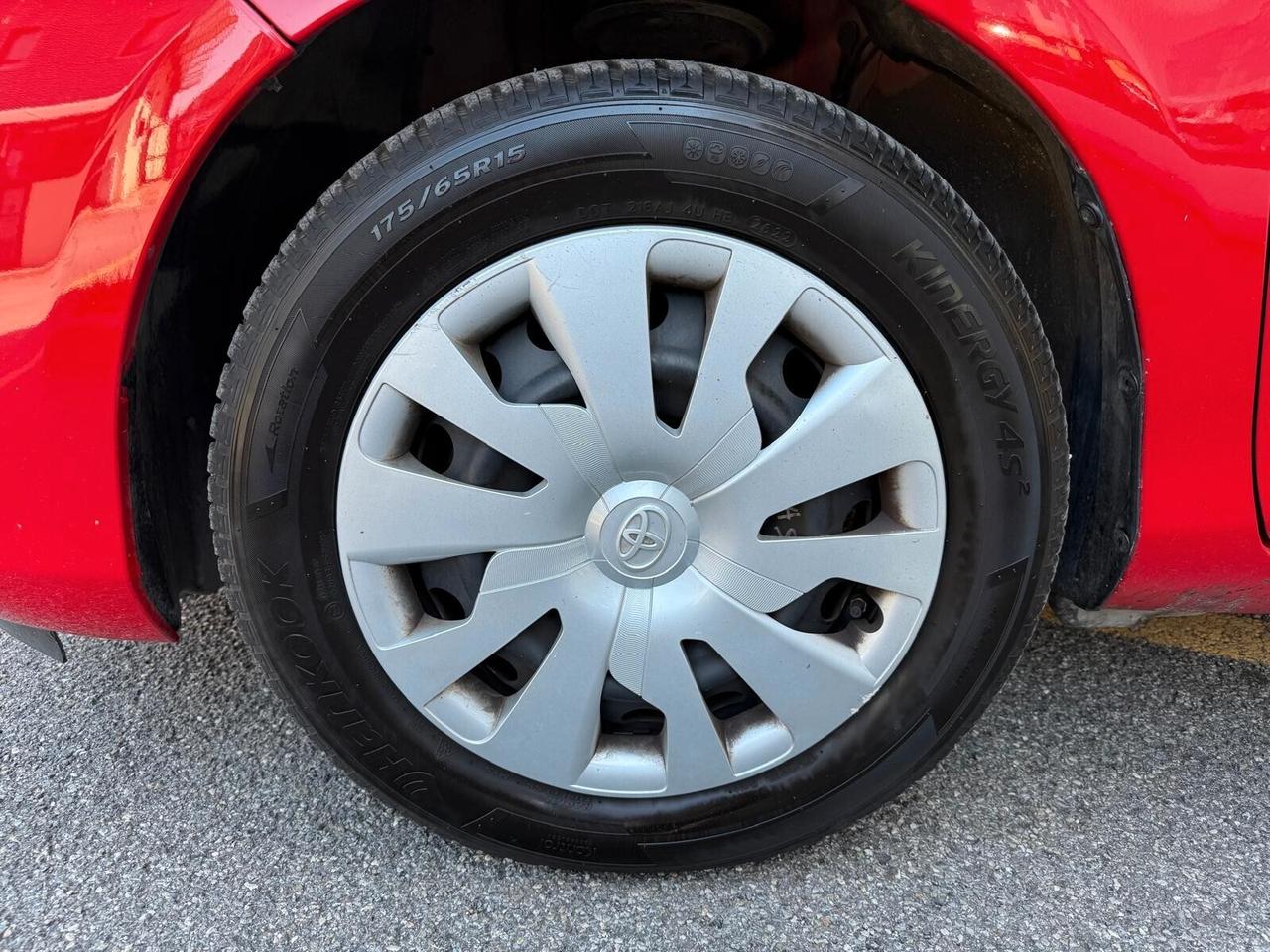 Toyota Yaris 1.5 5 porte Active *OK NEOPATENTATI*