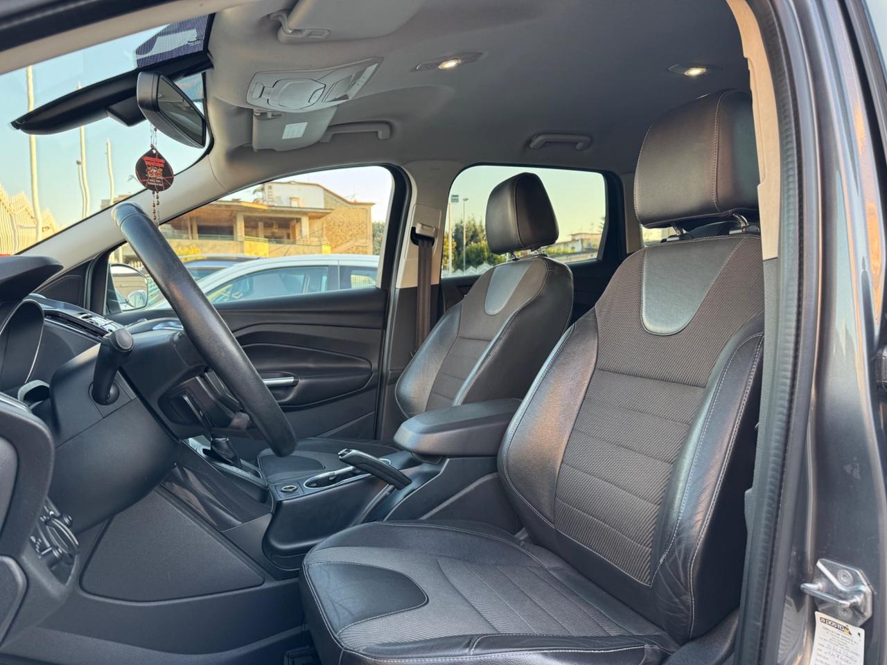 Ford Kuga 2.0 TDCI 163 CV 4WD Titanium NAVI RETROCAMERA