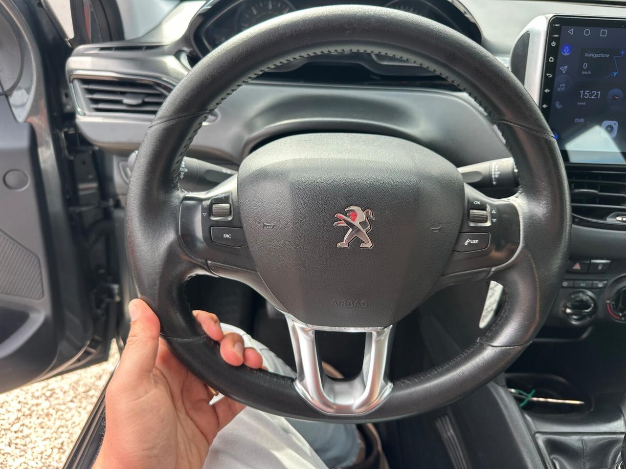 Peugeot 208 BlueHDi 75 5 porte Allure 2016
