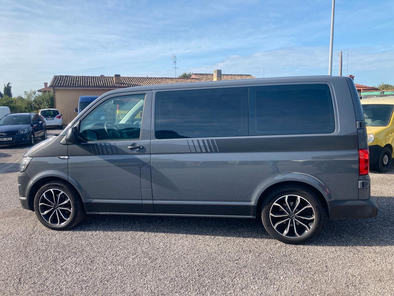 Volkswagen Transporter 2.0 TDI 150CV PL Kombi Business