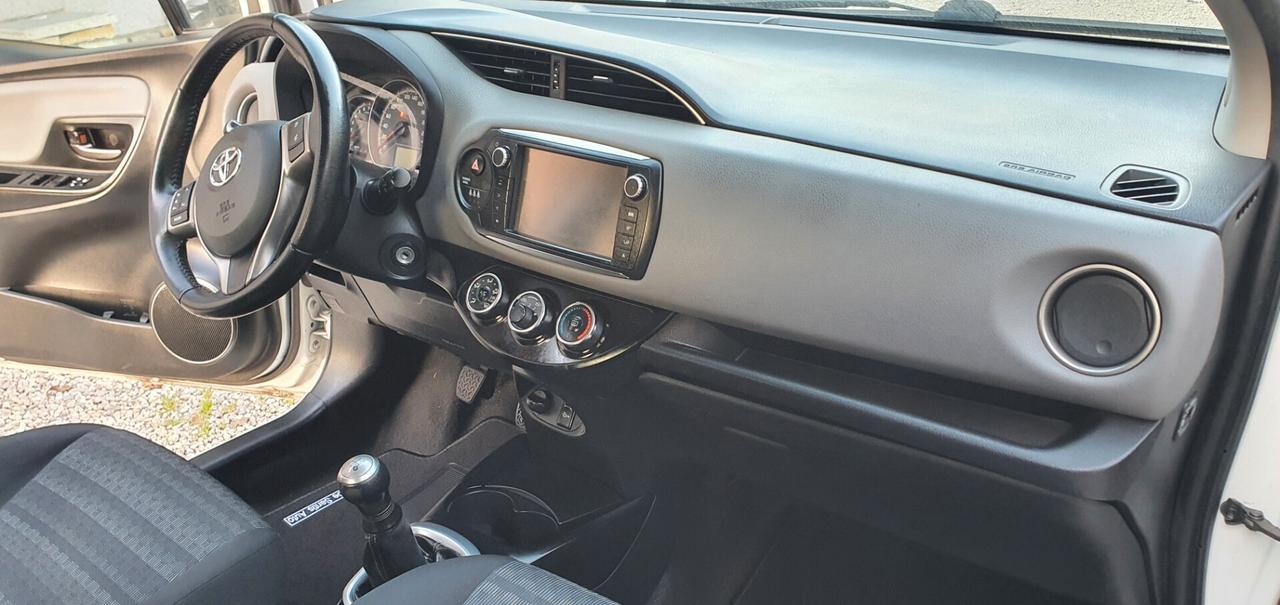 Toyota Yaris 1.0 5 porte Lounge