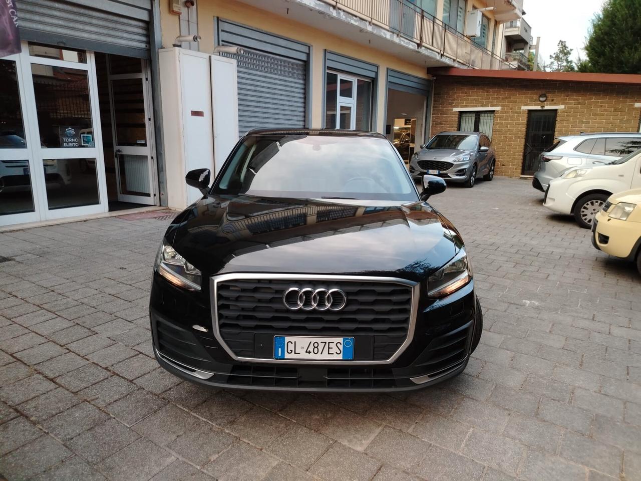 Audi Q2 30 TDI Business