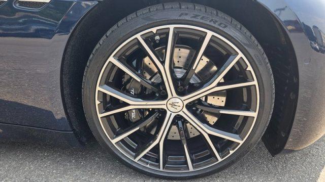 MASERATI GranTurismo V6 490 CV AWD Modena PERMUTE IVA ESPOSTA