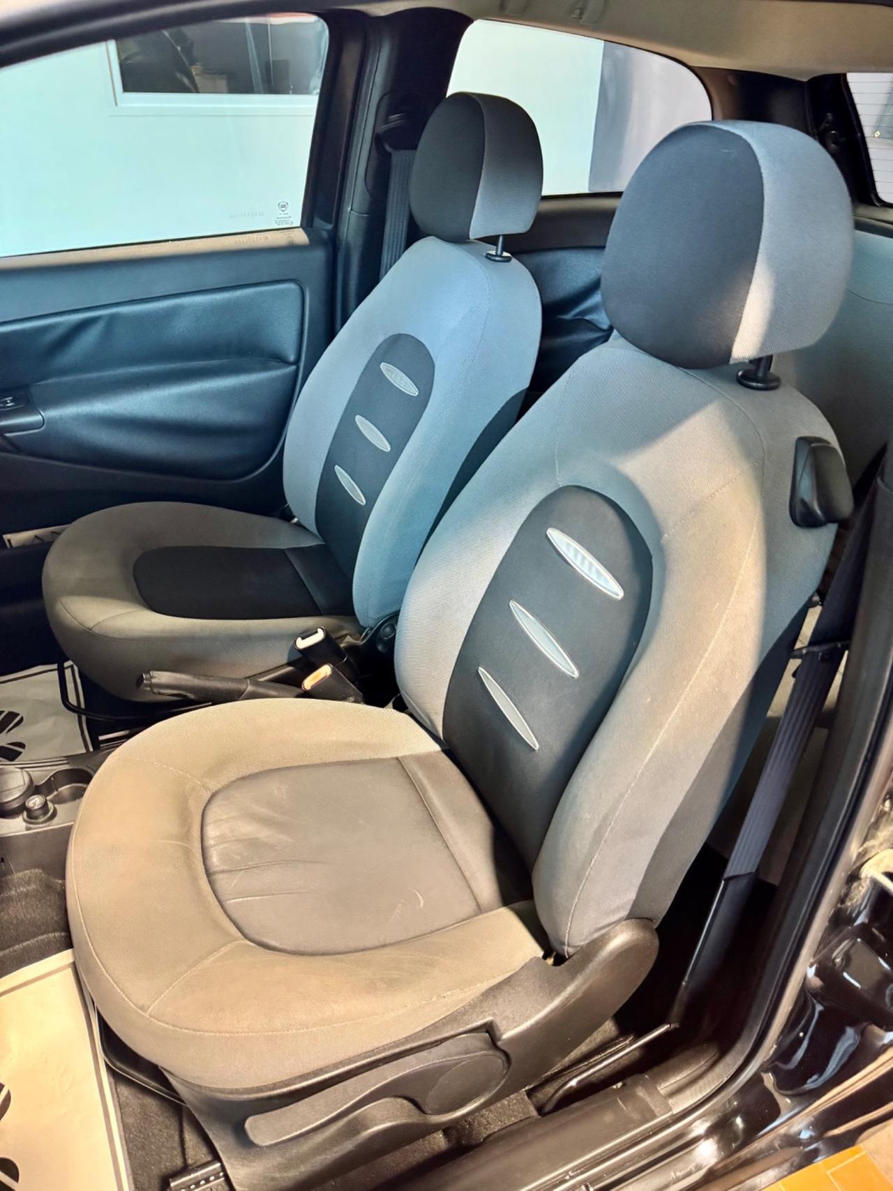 Lancia Ypsilon 1.2 Argento