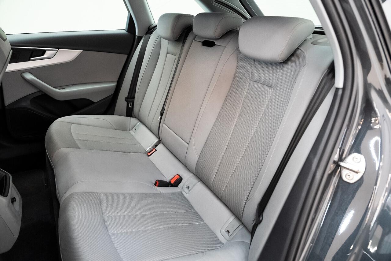 Audi A4 allroad V 2024 Quattro 40 2.0 tdi mhev 204cv s-tronic IVA ESPOSTA
