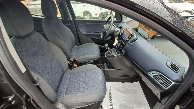 LANCIA Ypsilon 1.0 FireFly 5 porte S&S Hybrid Gold