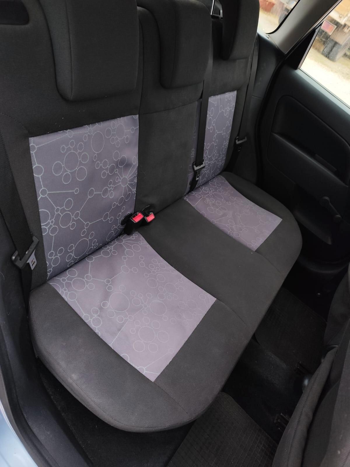 Ford Fiesta 1.4 TDCi 5p. Ghia