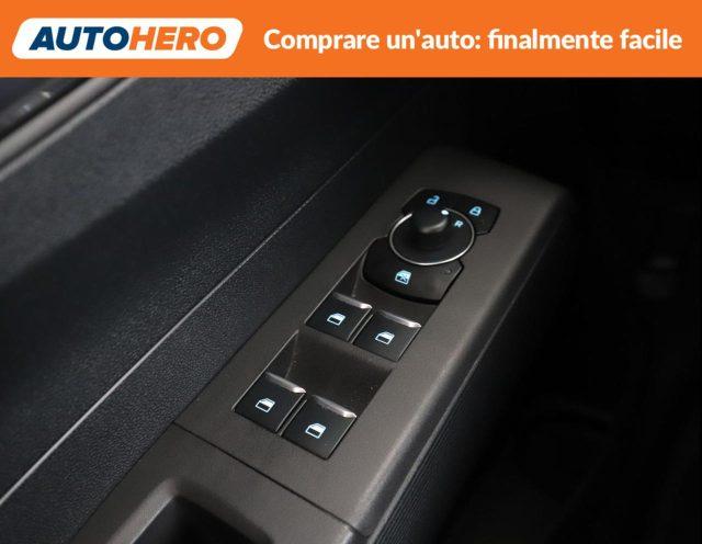 FORD Tourneo Courier 1.0 EcoBoost Titanium