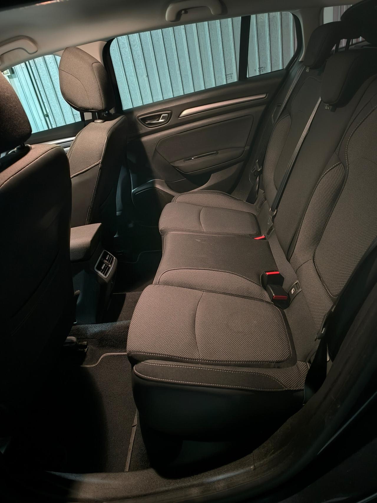 Renault Megane Mégane Sporter Blue dCi 115 CV EDC Equilibre