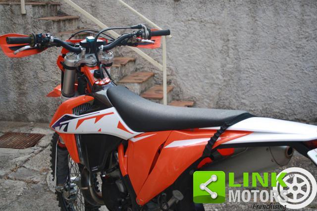 KTM EXC 300 TPI PROTEZIONI IN CARBONIO!