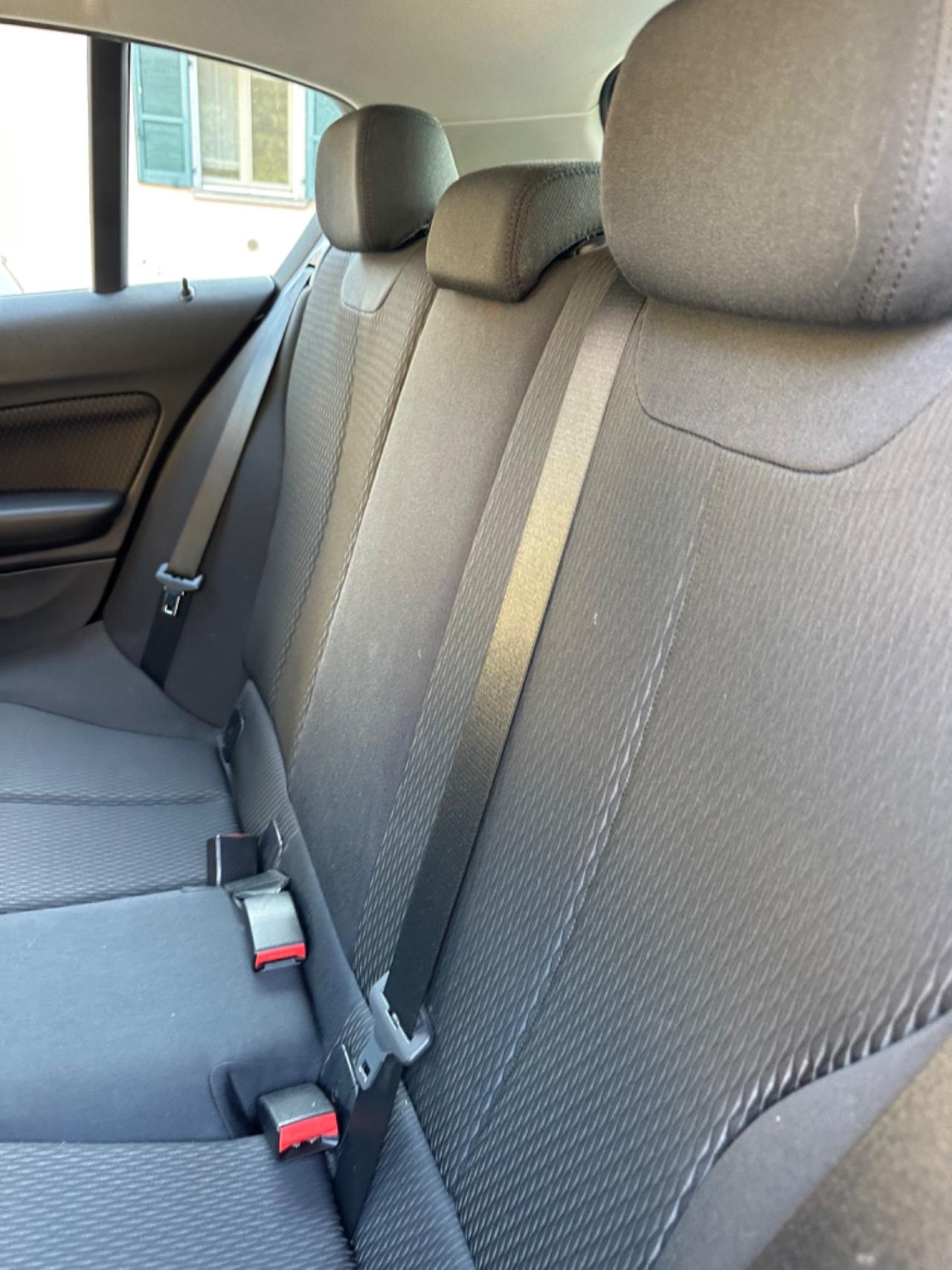 Bmw 118d KMCERT GARANZ UNICOPR FULLOPT KMCERT