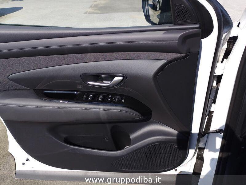 Hyundai Tucson 1.6 Gamma II T-GDI Petrol 6 Speed A/T 2WD PE 1.6HEV AT 2WD EXELLENCE
