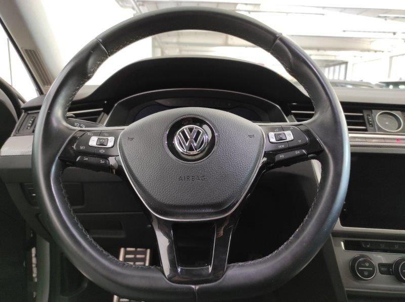 Volkswagen Passat 8ª serie Alltrack 2.0 TDI 190 CV 4MOTION DSG BMT