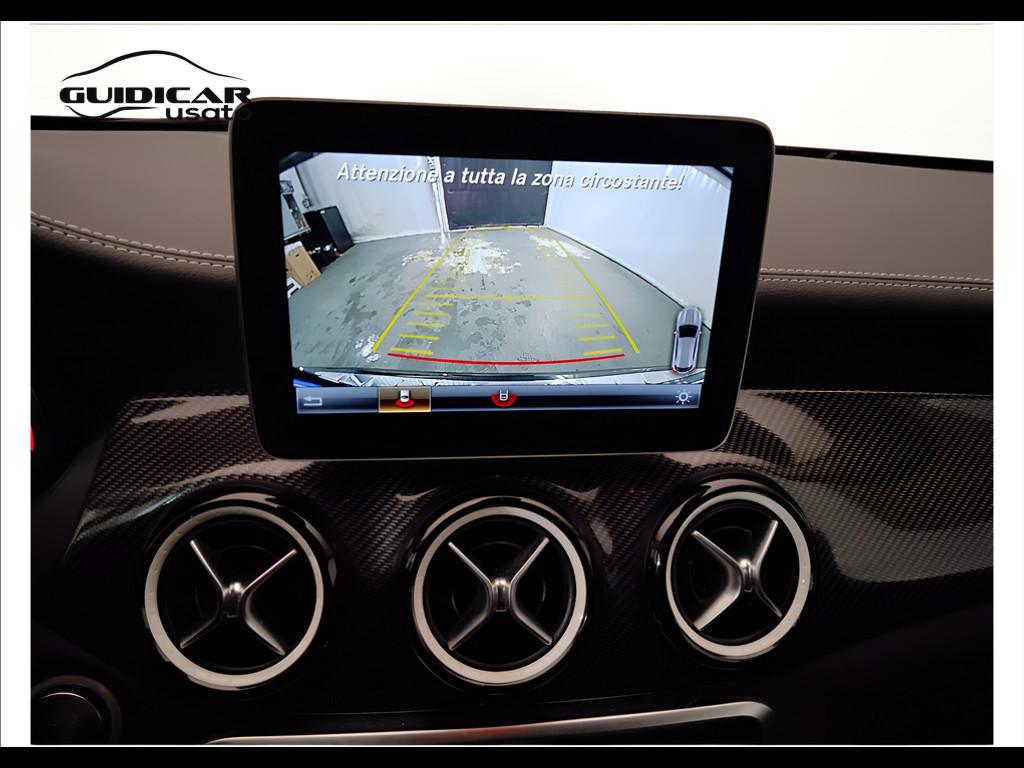 Mercedes-Benz GLA-X156 2017 - GLA 200 d Night Edition auto