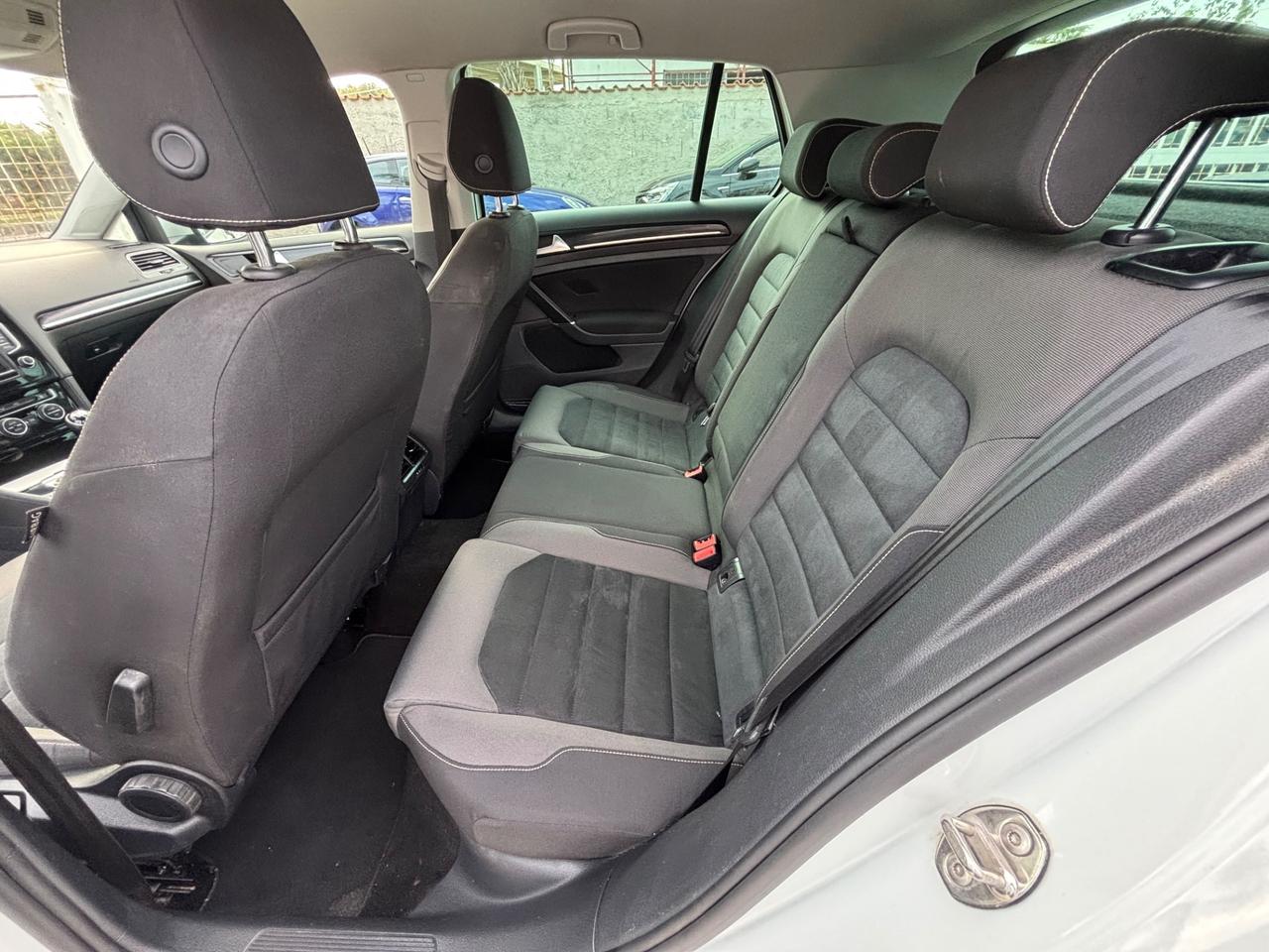 VW GOLF 1.4TGI EXECUTIVE FULL OPT
