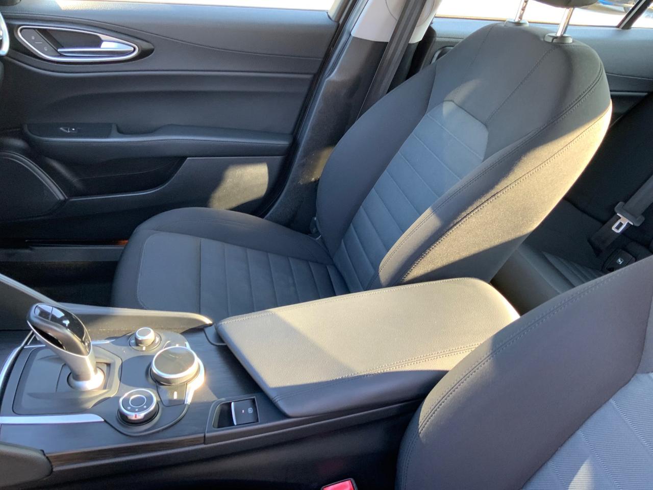 Alfa Romeo Giulia 2.2 Turbodiesel 150 CV AT8 Business