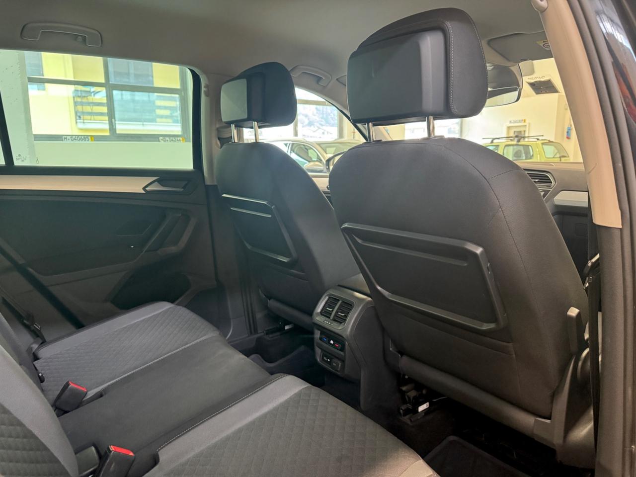 Volkswagen Tiguan R-Line - Sport - SOLO 70.000 KM