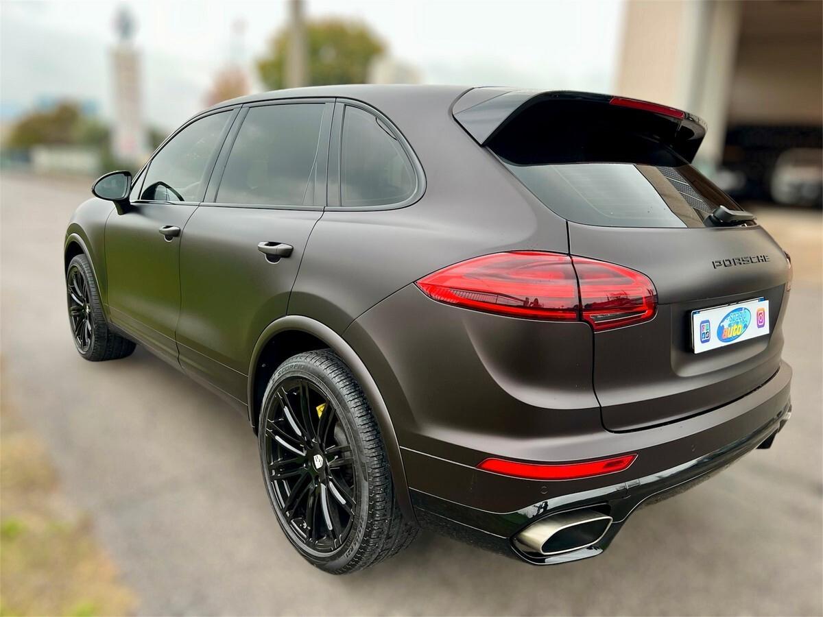 Porsche Cayenne 3.0 Diesel tiptronic