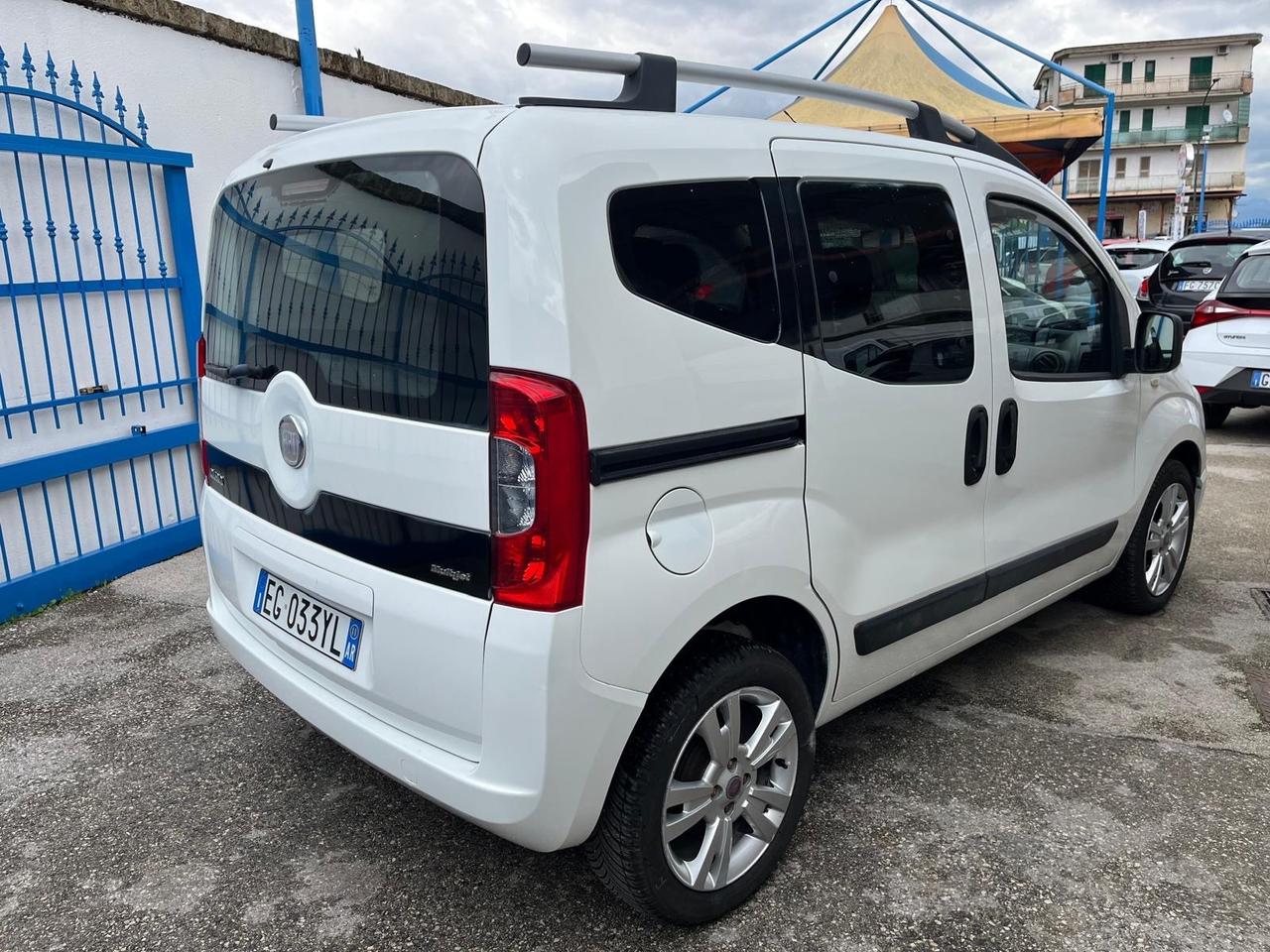 Fiat qubo -5P -1.3 mjt/75cv-full-2011
