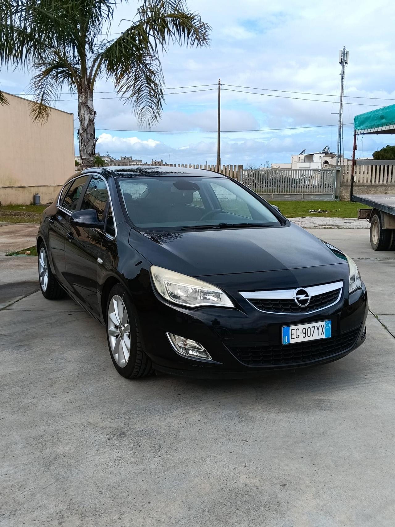 Opel Astra 1.7 CDTI 110CV Sports Tourer Cosmo