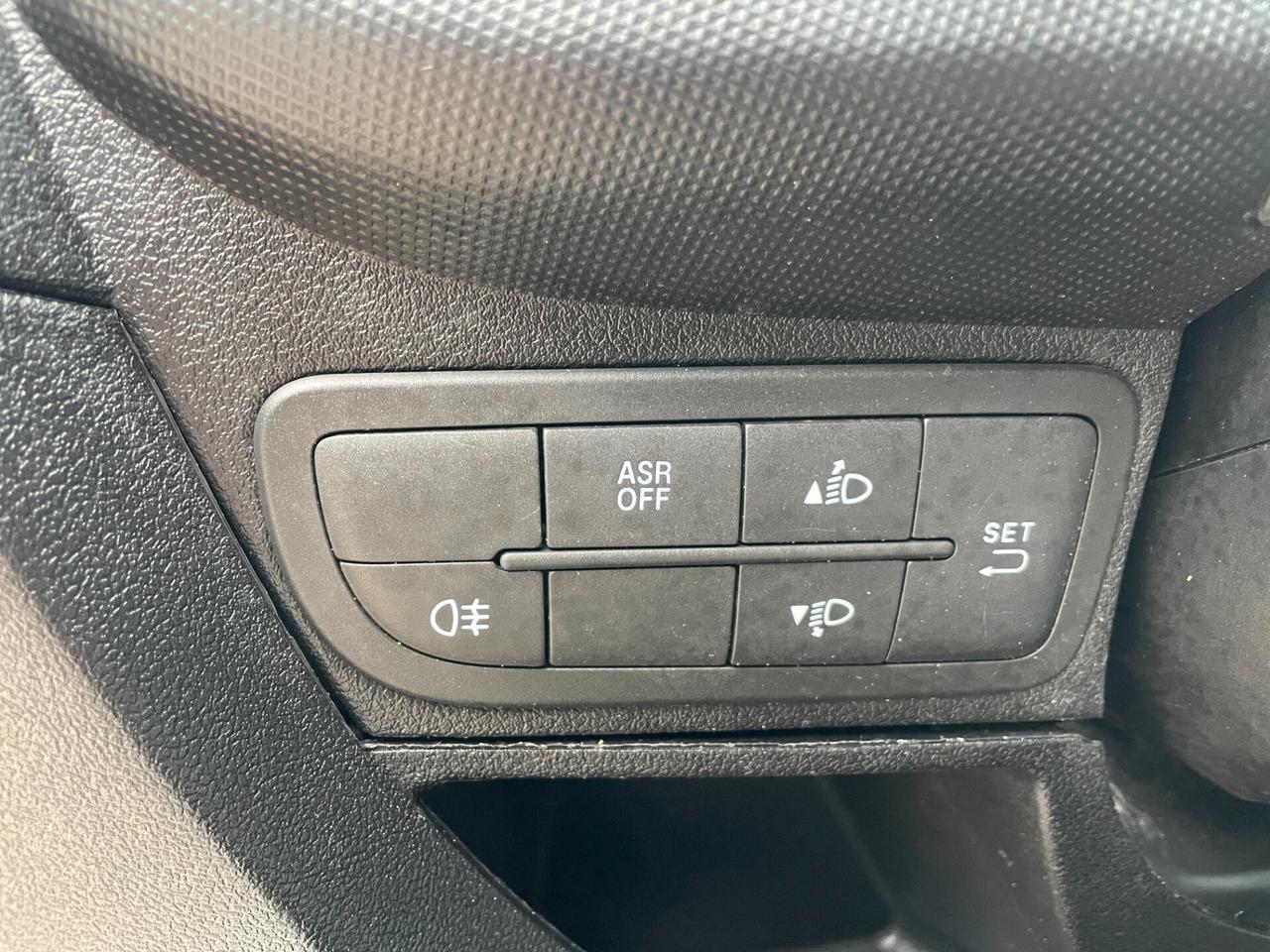 Fiat Fiorino III 2016 cargo 1.3 mjt 80cv Adv. E6