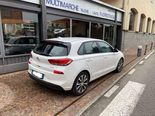 Hyundai i30 1.6 CRDI Business 110cv - Gancio Traino