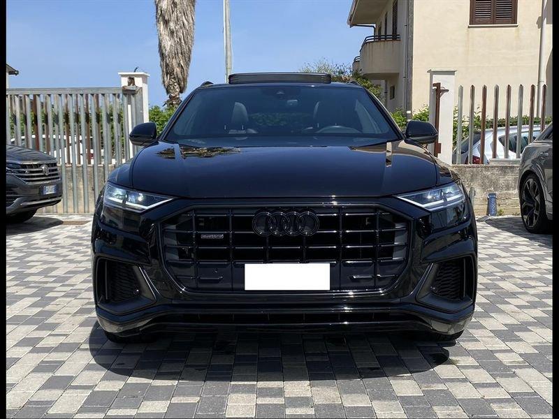 Audi Q8 45 TDI QUATTRO TIPTRONIC