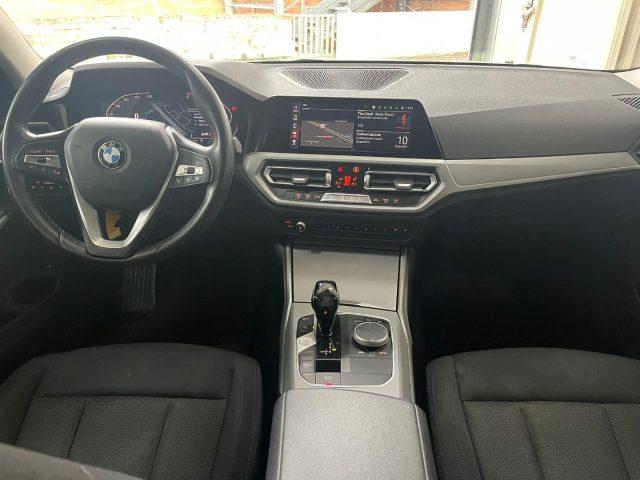 BMW 320 d Touring Business Advantage