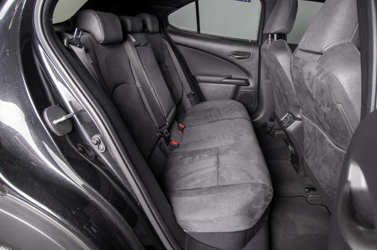 Lexus UX 250h 2.0 Urban 2wd 152cv Hybrid