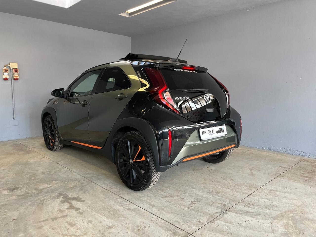 Toyota Aygo X 1.0cc LIMITED AIR -BOOKSERVICE TOYOTA- FULL OPT.