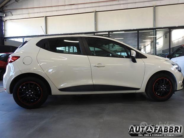 RENAULT - Clio - 1.2 75 CV 5p. Life 5p-Climat-Usb-