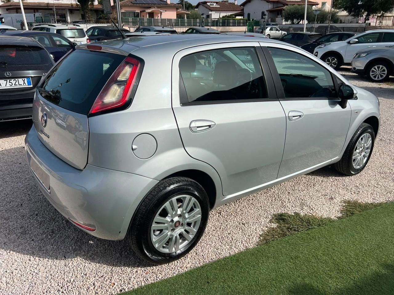 Fiat Punto 1.4 8V 5 porte Natural Power Lounge