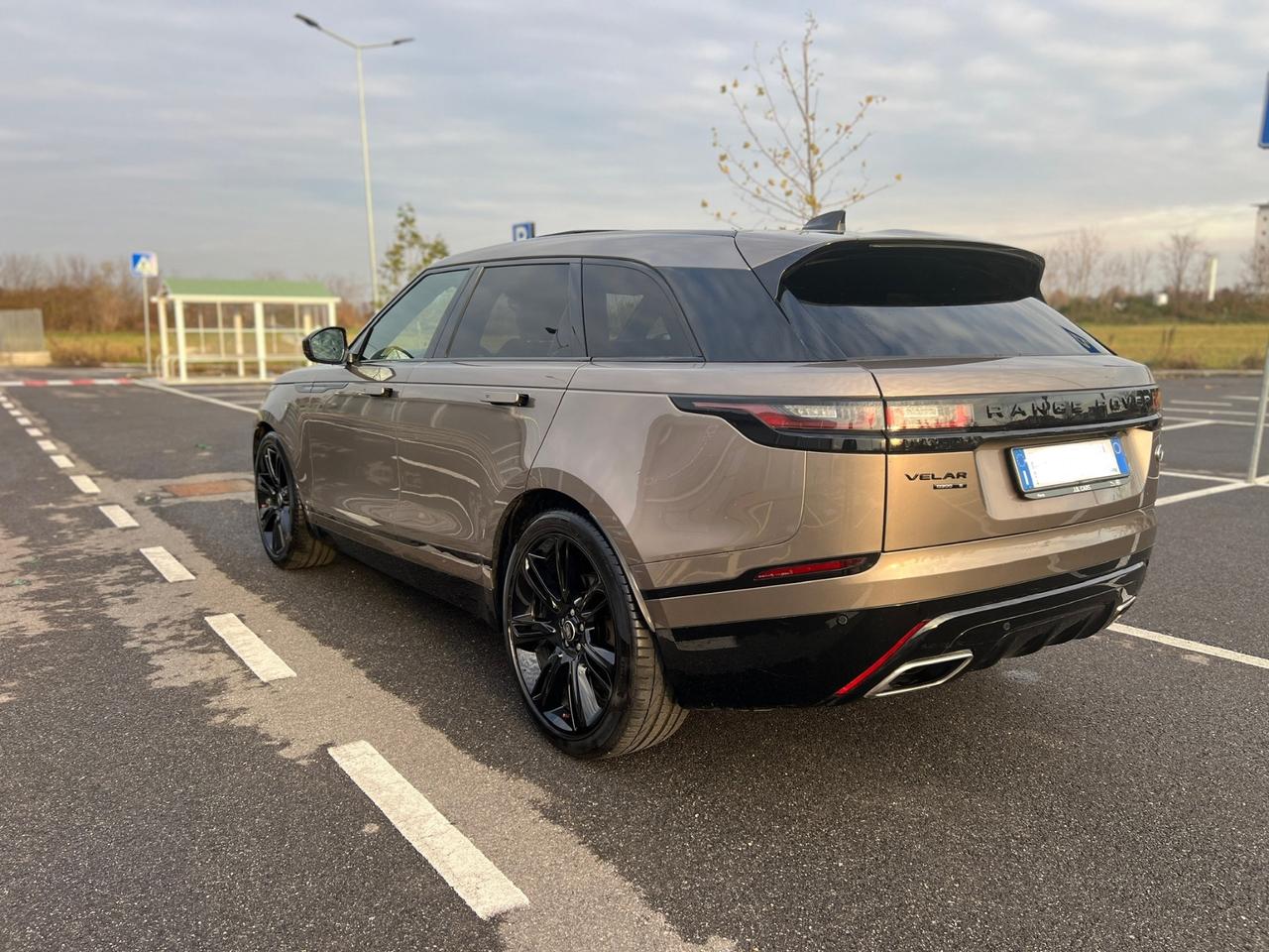 Land Rover Range Rover Velar Range Rover Velar 3.0D V6 300 CV R-Dynamic HSE