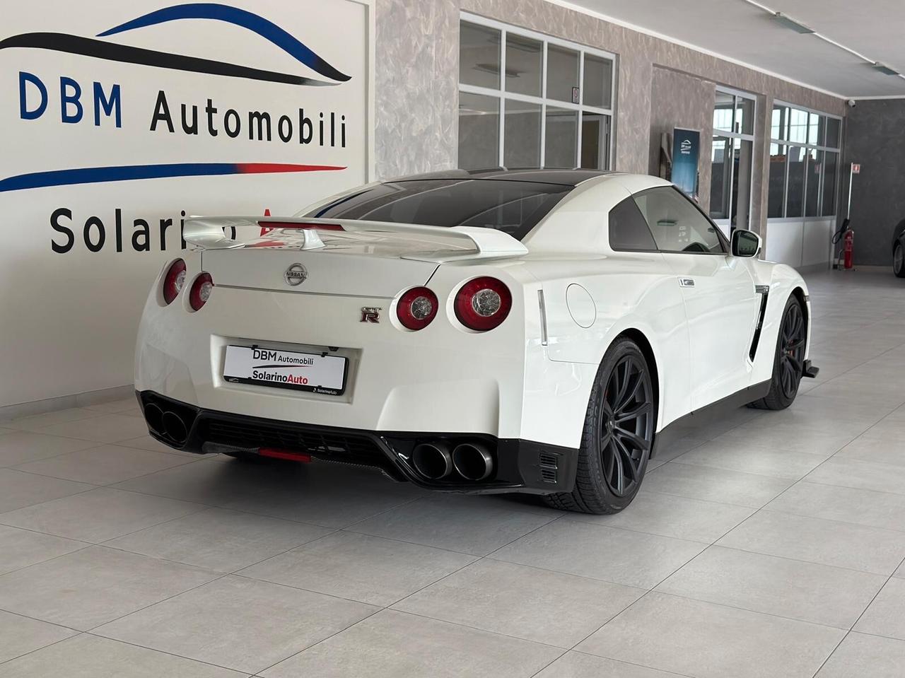 Nissan GT-R 3.8 V6 Black Edition