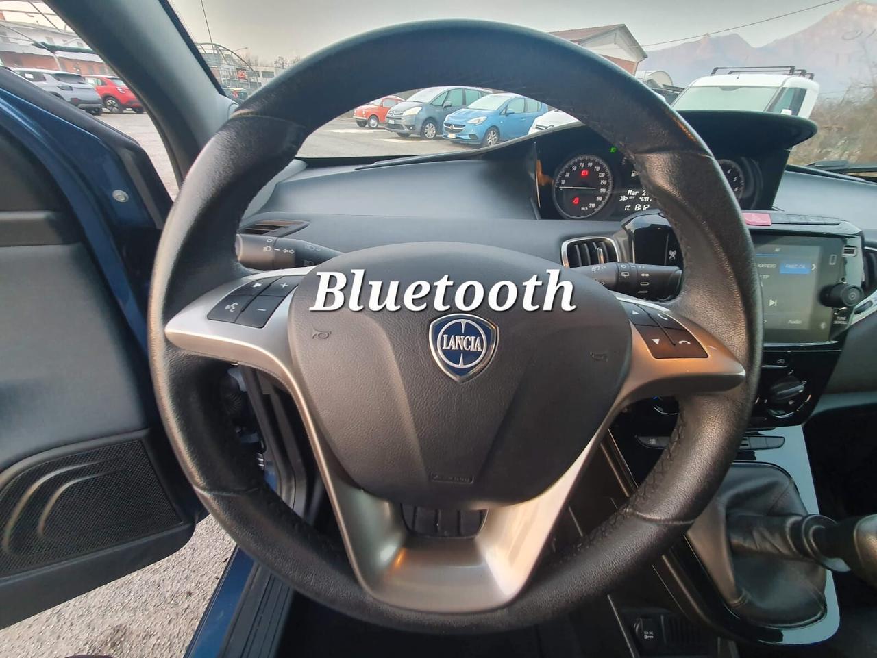 Lancia Ypsilon 1.0 FireFly 5 porte S&S Hybrid Ecochic Gold