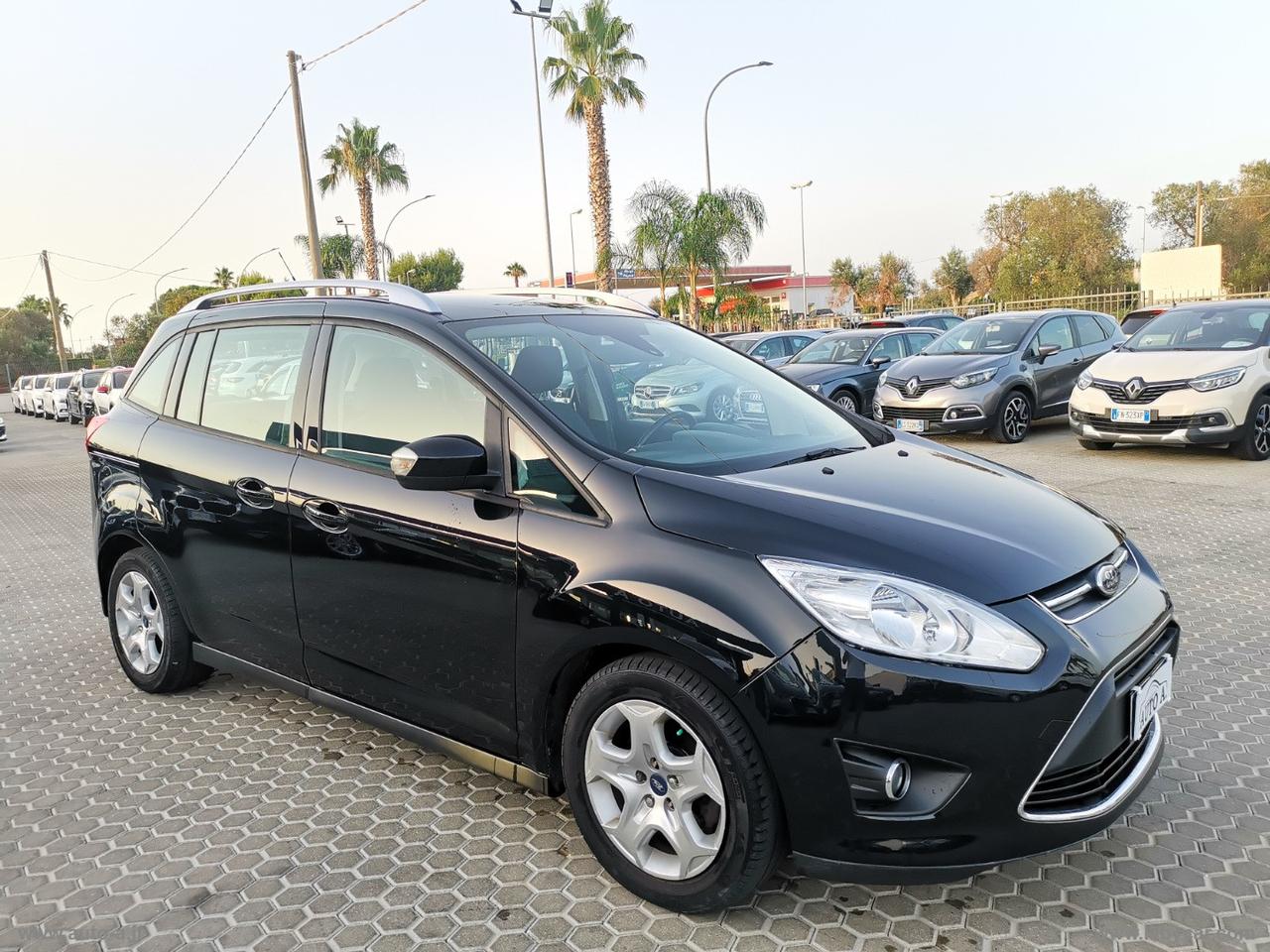 FORD C-Max7 1.6 TDCi 115 CV Titanium