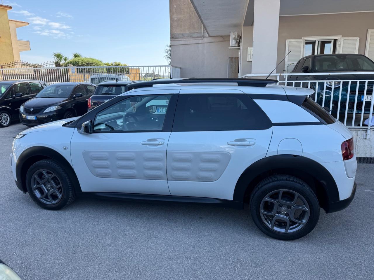 Citroen C4 Cactus BlueHDi 100 S&S ETG6 Shine