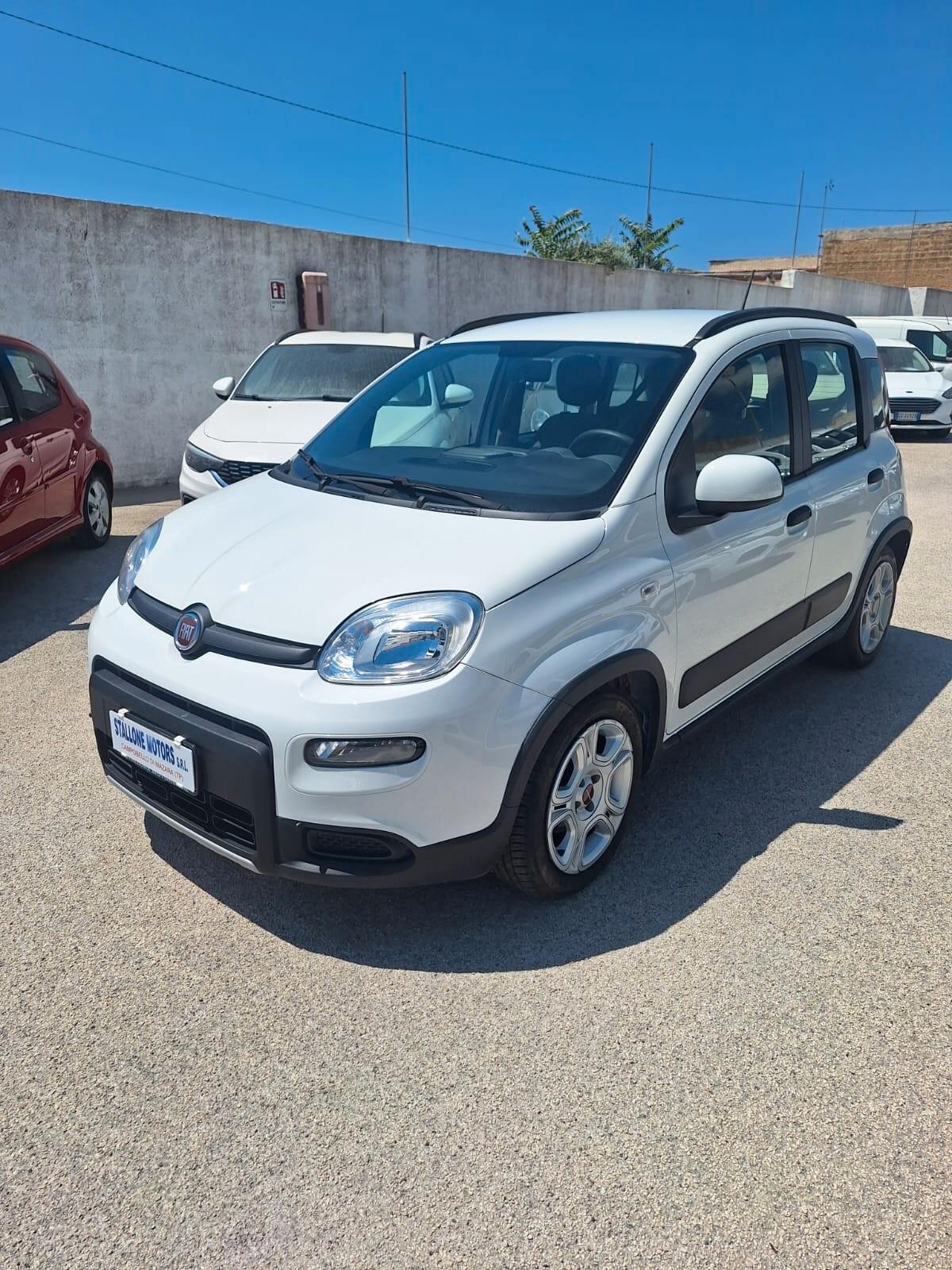 Fiat Panda 1.0 FireFly S&S Hybrid City Life 2023